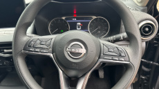 Nissan Juke 1.0 DiG-T Acenta Premium 5dr Petrol Hatchback